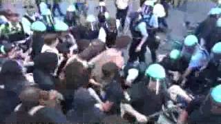 US citizens beaten in Chicago Anti-NATO march by cops - Viewers discretion is advised!!