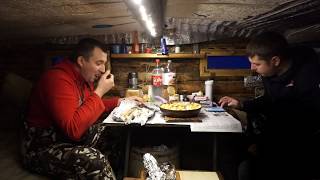 ✅Второй день в избе. Запекаем рыбу в печке. Волки идут по нашему следу. Жизнь и быт в тайге.Часть 2.