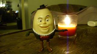 McDonalds Toy Review: 2011 Puss in Boots, Humpty Dumpty Sr. Fail.