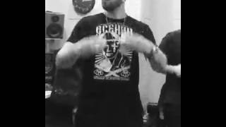 ST - Крашуяйцо (пародия на Скруджи) текст, слова, скачать