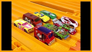 Super Mario 8 Car Set RACE & REVIEW - Hot Wheels