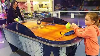 РАЗВЛЕЧЕНИЯ В ИЗРАИЛЕ ? РАЗВЛЕКАТЕЛЬНЫЙ ЦЕНТР ?Indoor Playground for Kids entertainment in Israel