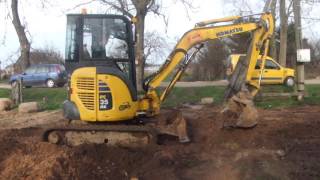 Миниэкскаватор Komatsu PC35 планировка приусадебного участка. Калининград