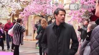 Misha Collins from 'Supernatural' walking around Moscow, 3.10.2014 / Миша Коллинз гуляет по Москве