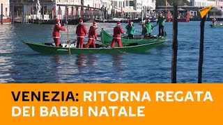 #Venezia: ritorna Regata dei Babbi Natale