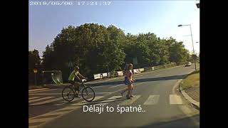 Řidiči na Českých silnicích - Zase Blinkry,nebezpečné předjíždění a bláznivá ženská