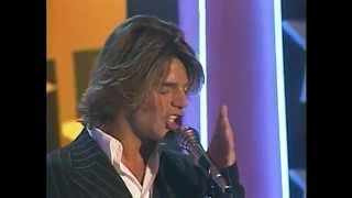 Ricky Martin A medio vivir