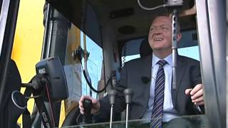 Lars Løkke morer sig i gravko - FV 2015