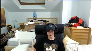 Finn Wolfhard being awkward for 3 minutes
