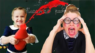 ПРАВИЛА ПОВЕДЕНИЯ В ШКОЛЕ. Дети шалят в классе