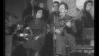 ΒΑΣΙΛΗΣ ΤΣΙΤΣΑΝΗΣ - ΜΑΥΡΟΜΑΤΑ [ΠΕΙΡΑΙΑ ΚΑΙ ΜΟΣΧΑΤΟ]