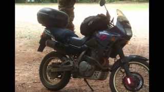 Paseo en HONDA DOMINATOR 650