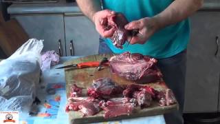 Cutting wood grouse.Разделка глухаря по Эвенкийски.(Часть 2) HD