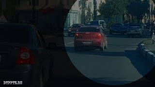 Буксируемый ВАЗ-21099 не вписался в поворот
