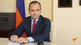 Больше всего добровольцев приезжают из России. Заре Синанян