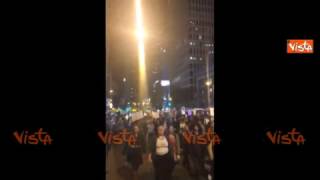 New York, proteste davanti la Trump Tower contro il nuovo Presidente USA