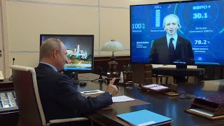 «Решили добавить сотенку?»: Путин пошутил над главой «Газпром нефти», ошибившимся на 100 млрд рублей