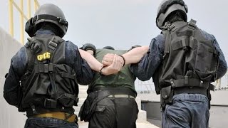 НАСТОЯЩИЙ ВОИН, ИЛИ НЕДОГЕРОЙ? Подполковник ФСБ и его маленькая армия