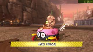 Mario Kart 8 Deluxe with Pink Gold Peach