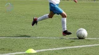 Het aanleren van het dribbelen en schieten | Voetbalomgeving