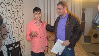 Ренато Усатый вручил ключи от квартиры незрячему парню!