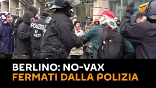 #Berlino: no-vax fermati dalla polizia