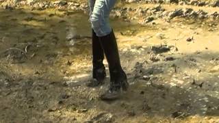 mud boots botas de barro  lera stövlar грязевые сапоги bottes de boue Schlamm Stiefel 泥のブーツ 泥靴