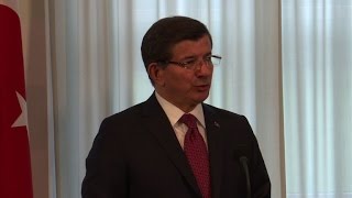 Turkish PM slams 'hypocritical' calls to open borders