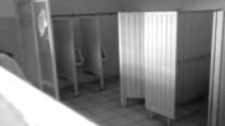 CBTis 145  "5ºB" - Chore se la mama solo(Baño publico)