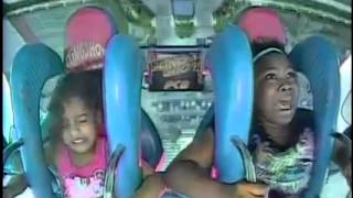 Little Girl Pees On a Rollercoaster While Crying