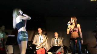 Irene Iglesias y Mayka - No vale la pena