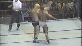 Greg Valentine vs Ivan Putski (Superstars of Wrestling)