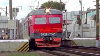 Встреча электропоездов ЭР2т-7145 и ЭД2т-0001/0043