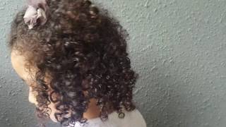 Comment je lave les cheveux bouclée de mes filles