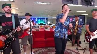 Music At Newsroom : ShaggyDog - Jalan jalan