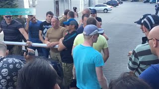 Бандиты Одессы перекрыли улицу города
