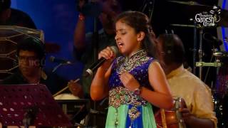 Spoorthi Rao singing "Kannodu Kanbathellam" from the movie Jeans @ 54th Bengaluru Ganesh Utsava