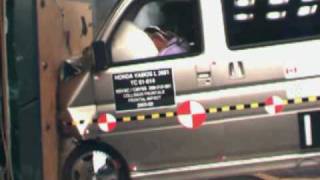 2001 Honda Vamos 30 Mp/h NHTSA Frontal Impact
