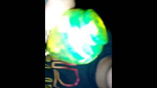 Jugando con Jorge el trompo kenkos