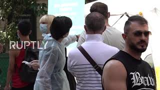 France: Long lines outside cultural venues after showing "health pass" becomes mandatory