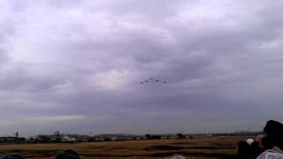 Проход Русских Витязей над полосой (Крылья Пармы 2012)