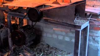 Щепорез (ветко-дробилка) из фуганка самостоятельно Homemade Wood Chipper