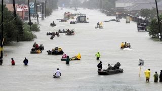 Mother Nature's fury: Biggest weather stories of 2017