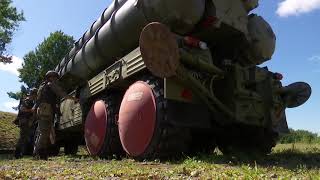 Тренировки рассчетов С-400 Балтийского флота в Калининградской области