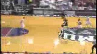 Adam Morrison scores 37 points in one half