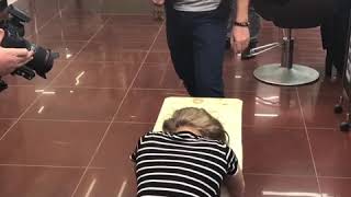 Стрижка топором.Данил Истомин и бесстрашная девочка Мария.