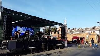 Huascar aparicio jr. Bailando una chacarera de Erick claros - Niña de abril