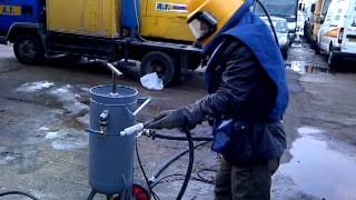 A1 sandblasting pot sandblaster shotblaster grit blaster a1sandblasting4