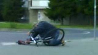 Opitý ujo na bicykli :-D (Myjava)