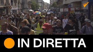 Parigi: proteste contro Green Pass e obbligo vaccinale